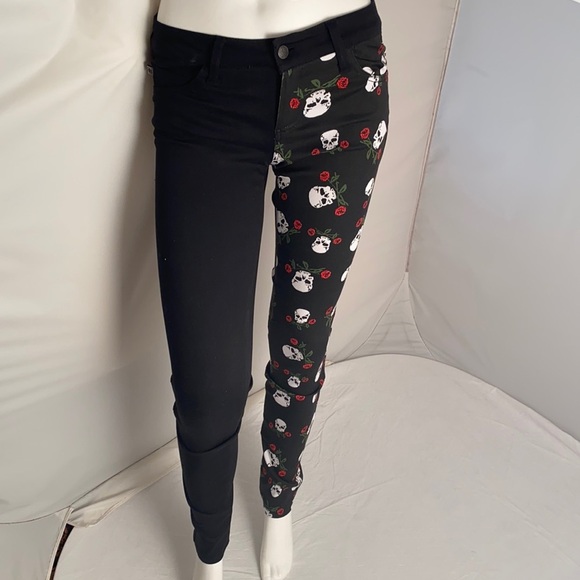 Royal Bones Denim - Royal Bones skull printed black stretch skinny jeans 5